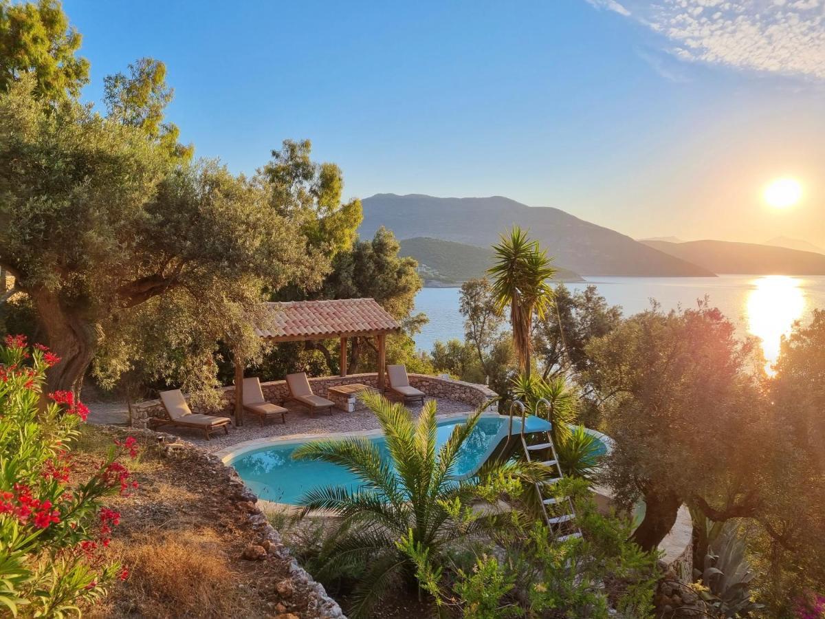 Villa Nautique - Waterfront Sívota Exterior photo